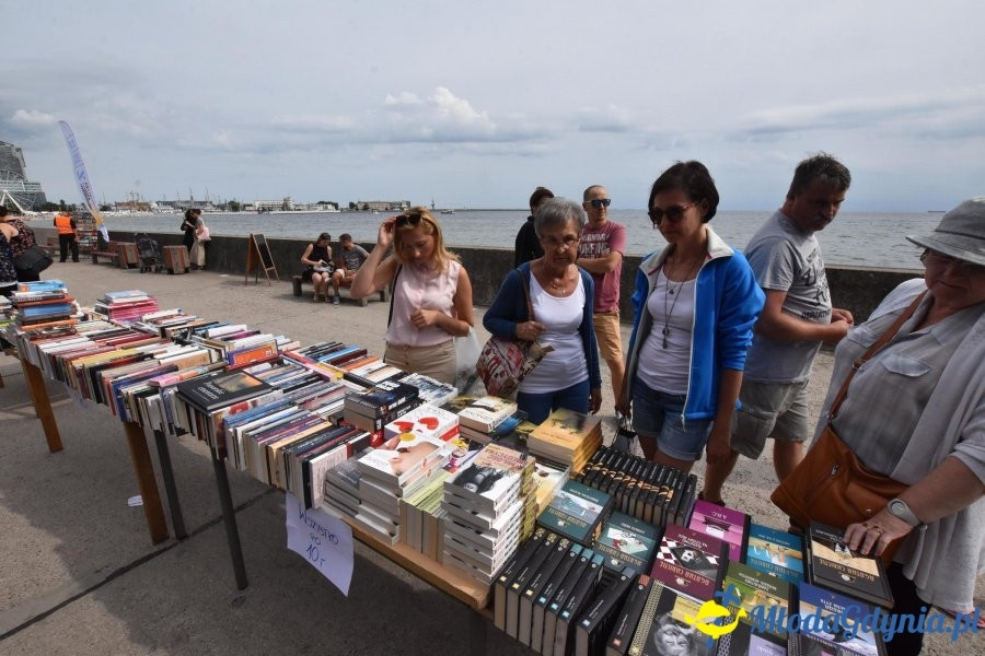 7 Nadmorski Plener Czytelniczy