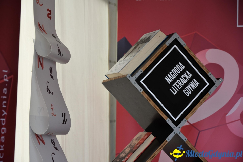 7 Nadmorski Plener Czytelniczy