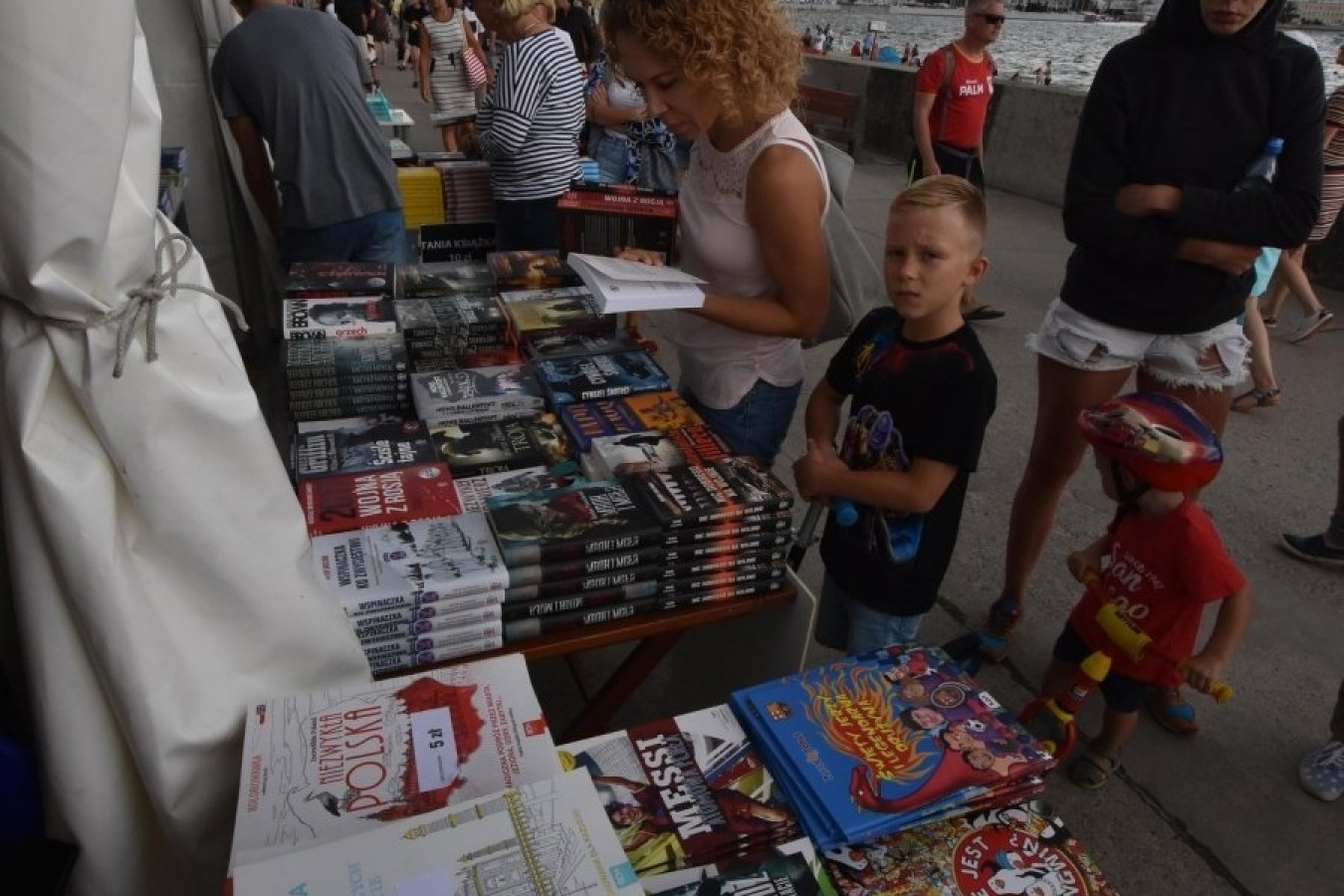 7 Nadmorski Plener Czytelniczy