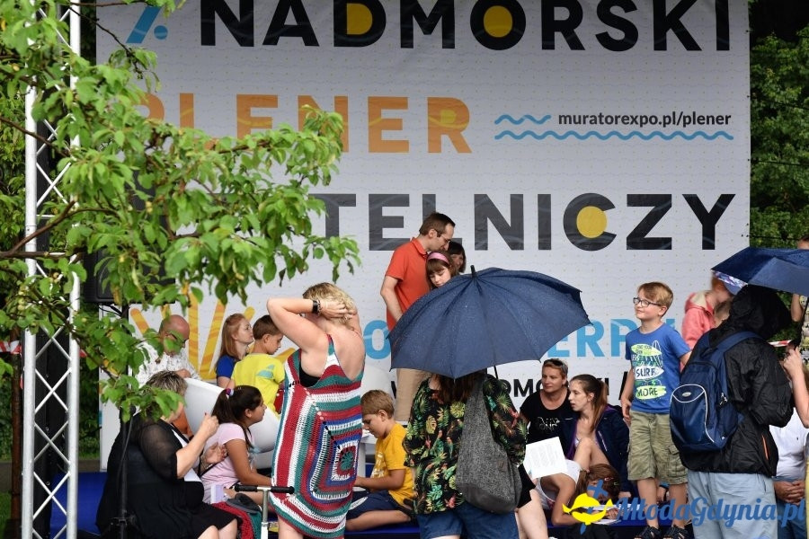 7 Nadmorski Plener Czytelniczy