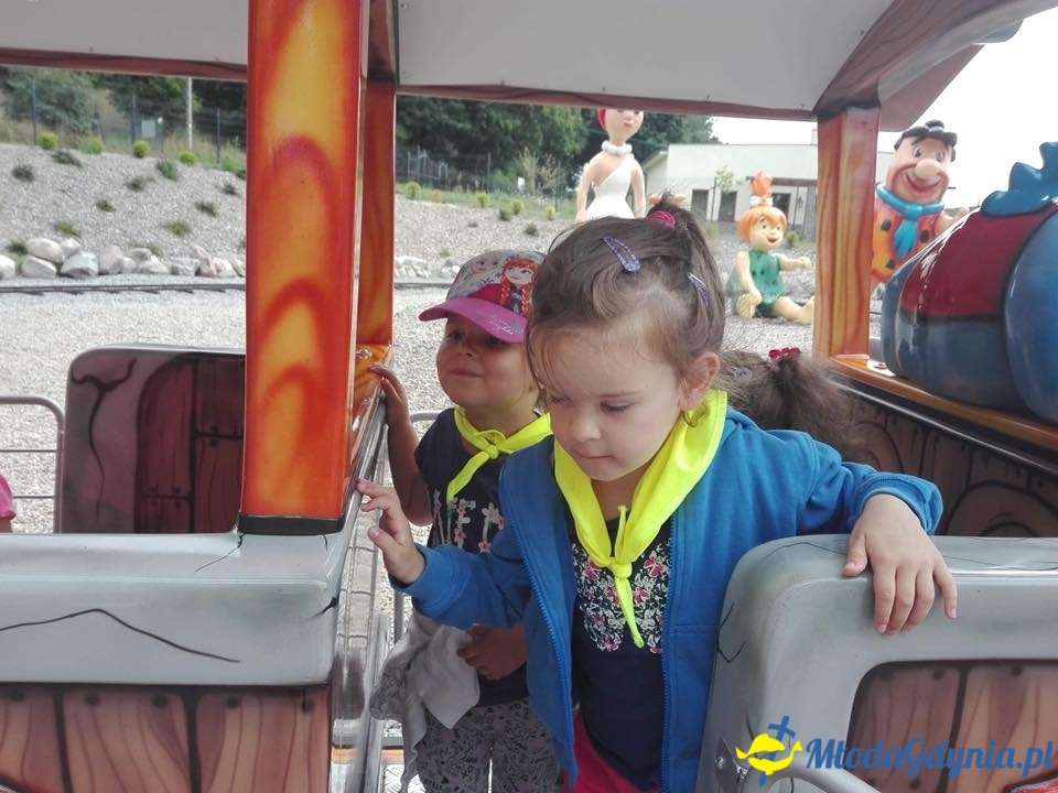 SP 43 - Morskie Zuchy były na wycieczce w Parku Ewolucji Sławutówko