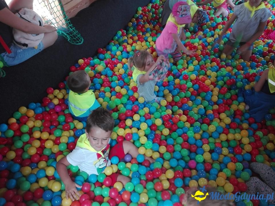 SP 43 - Morskie Zuchy były na wycieczce w Parku Ewolucji Sławutówko