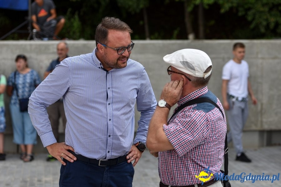 Wielkie otwarcie przystani rybackiej na Oksywiu