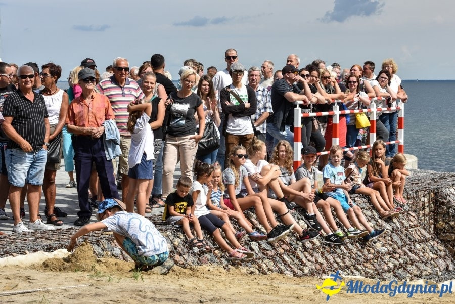 Wielkie otwarcie przystani rybackiej na Oksywiu