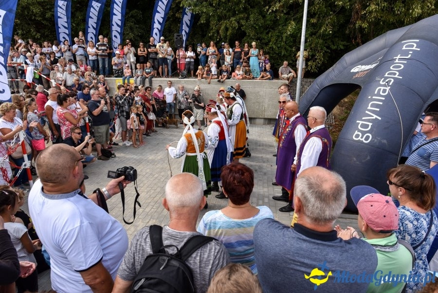 Wielkie otwarcie przystani rybackiej na Oksywiu