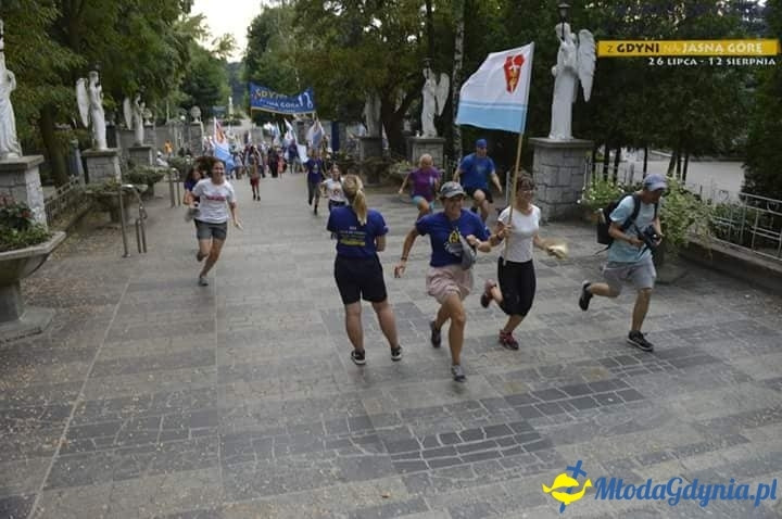 Gdyńska Piesza Pielgrzymka na Jasną Górę 2018 - wejście do Częstochowy