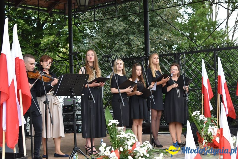 Rodzinny piknik z okazji 98 rocznicy Cudu nad Wisłą i 100 lat niepodległości  w Rumi