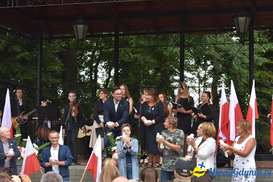 Rodzinny piknik z okazji 98 rocznicy Cudu nad Wisłą i 100 lat niepodległości  w Rumi