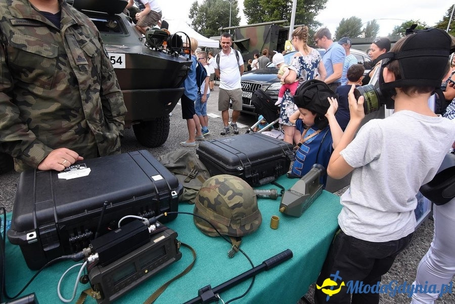 Świąteczny festyn z żołnierską grochówką - Święto Wojska Polskiego 2018