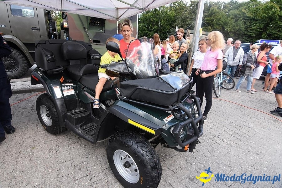 Świąteczny festyn z żołnierską grochówką - Święto Wojska Polskiego 2018