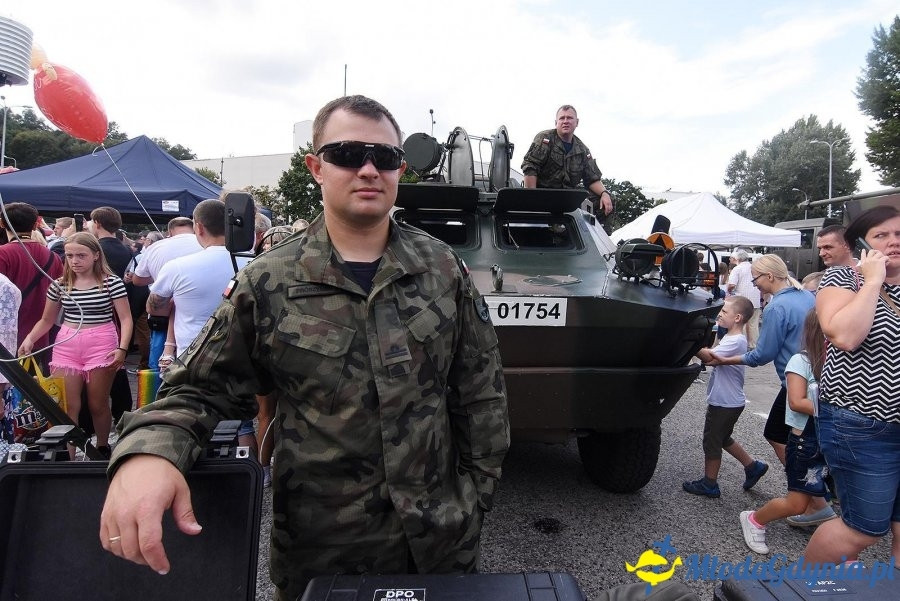 Świąteczny festyn z żołnierską grochówką - Święto Wojska Polskiego 2018