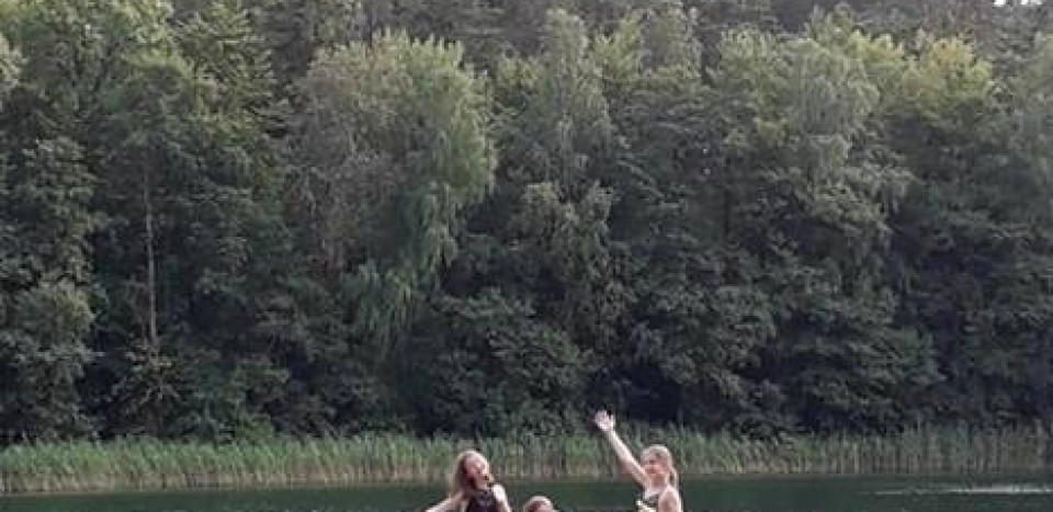 Zastęp Zastępowych OCH ładuje baterie