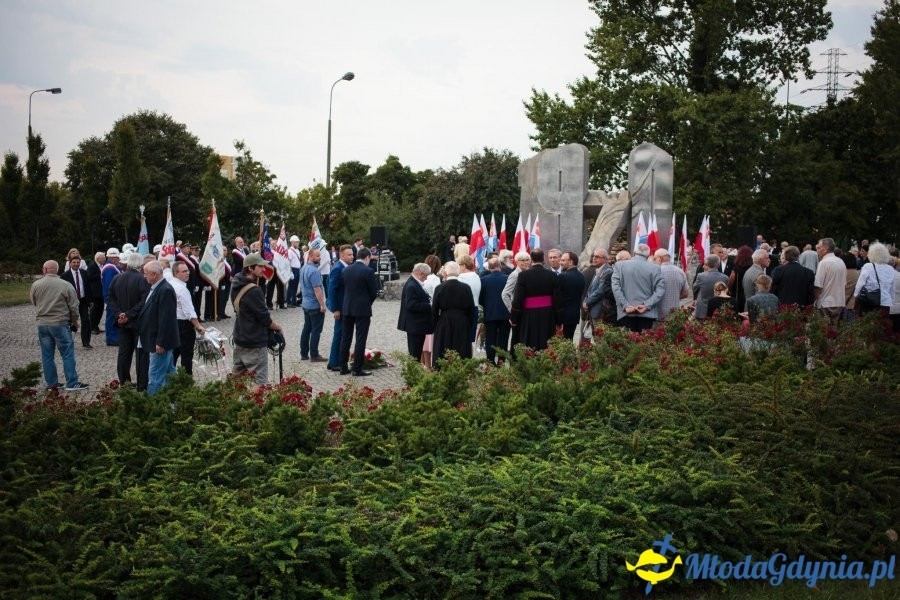 Pomnik Ofiar Grudnia 70 i Sala BHP 31.08.2018