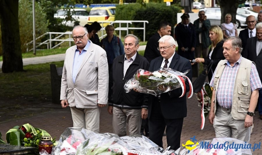 Pomnik Ofiar Grudnia 70 i Sala BHP 31.08.2018