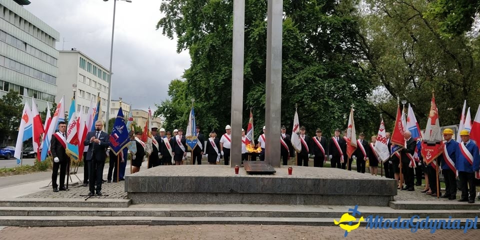 Pomnik Ofiar Grudnia 70 i Sala BHP 31.08.2018