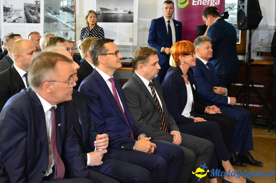 Pomnik Ofiar Grudnia 70 i Sala BHP 31.08.2018