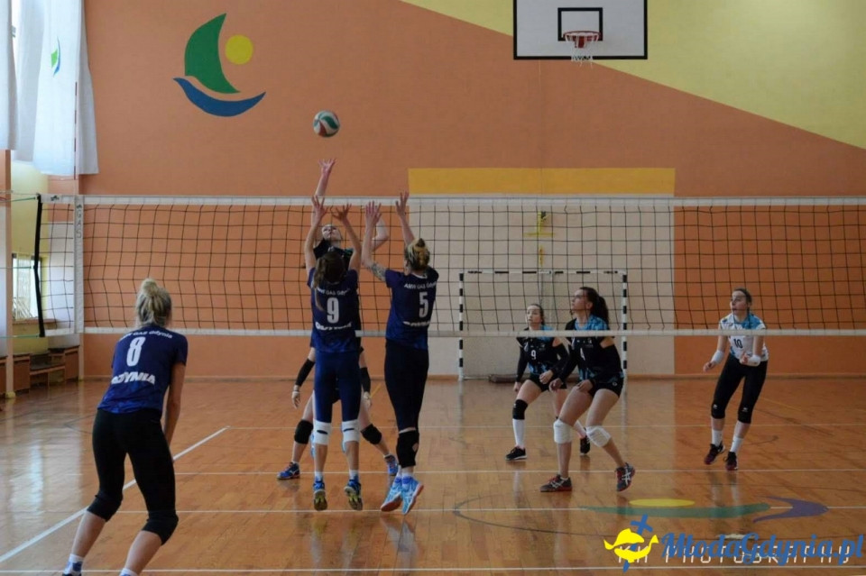 Ćwierćfinały o 2 ligę kobiet - AMW GAS - GLKS Barycz Janków Przygodzki 3;1