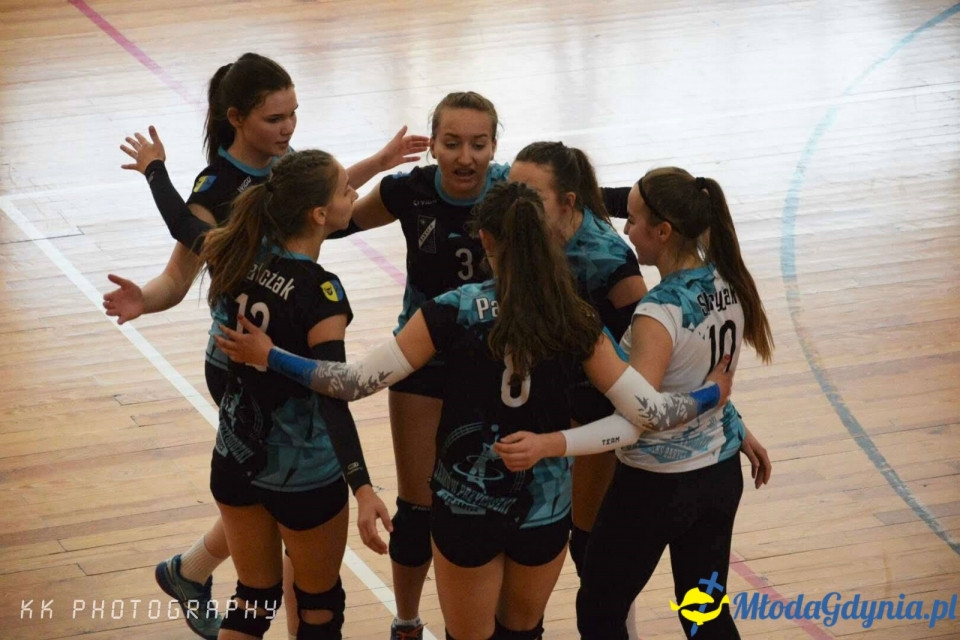 Ćwierćfinały o 2 ligę kobiet - AMW GAS - GLKS Barycz Janków Przygodzki 3;1