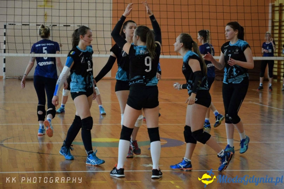 Ćwierćfinały o 2 ligę kobiet - AMW GAS - GLKS Barycz Janków Przygodzki 3;1