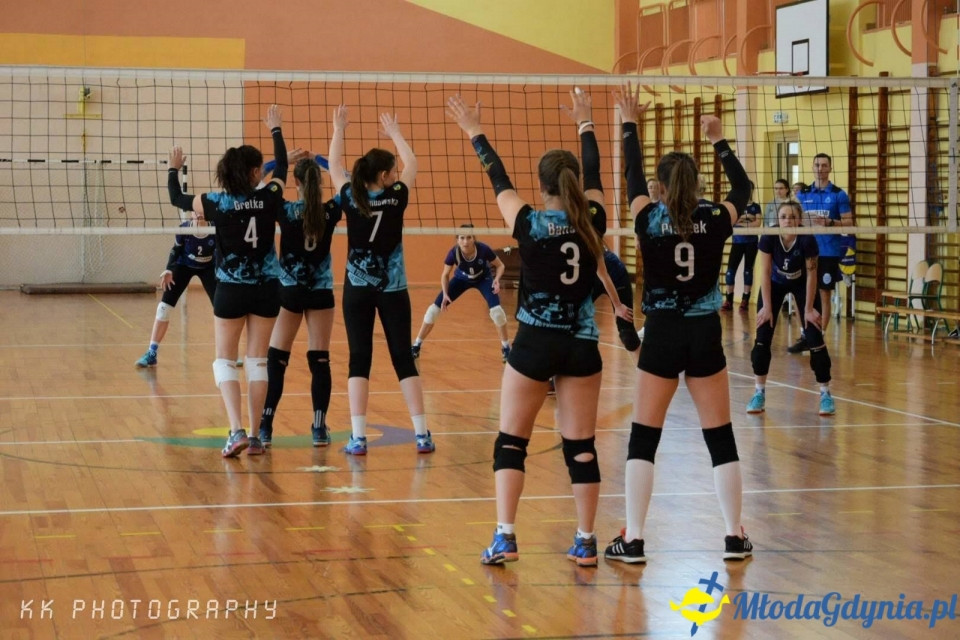 Ćwierćfinały o 2 ligę kobiet - AMW GAS - GLKS Barycz Janków Przygodzki 3;1