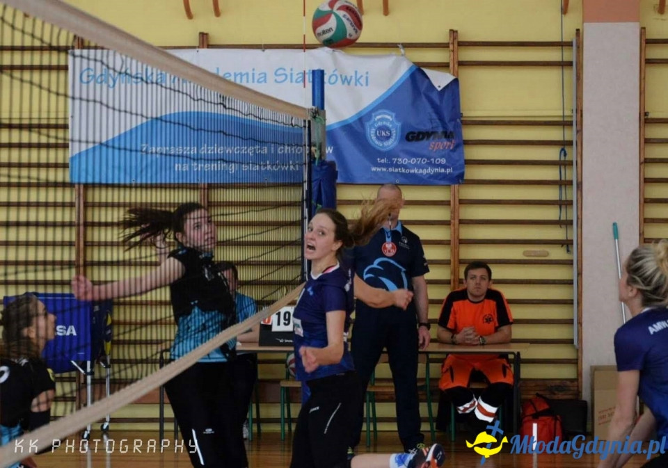 Ćwierćfinały o 2 ligę kobiet - AMW GAS - GLKS Barycz Janków Przygodzki 3;1