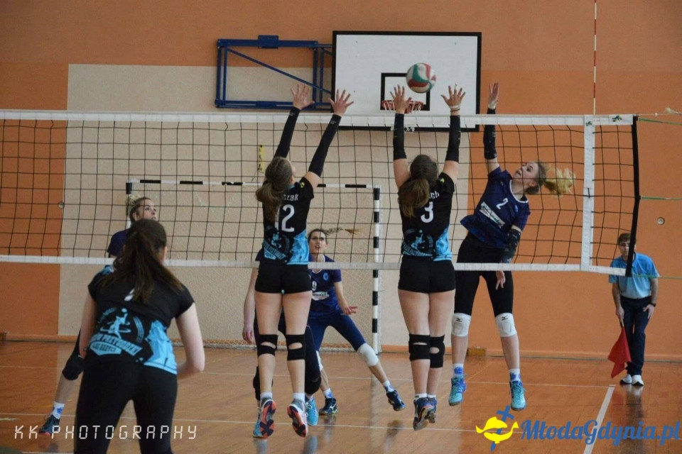 Ćwierćfinały o 2 ligę kobiet - AMW GAS - GLKS Barycz Janków Przygodzki 3;1