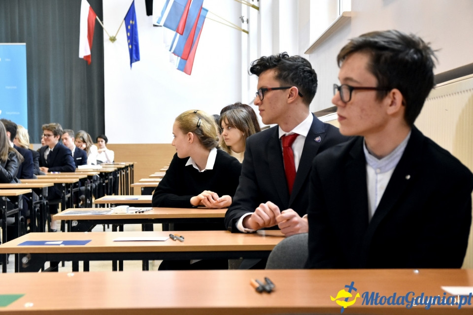 Egzamin 2019 w Gimnazjum nr 24