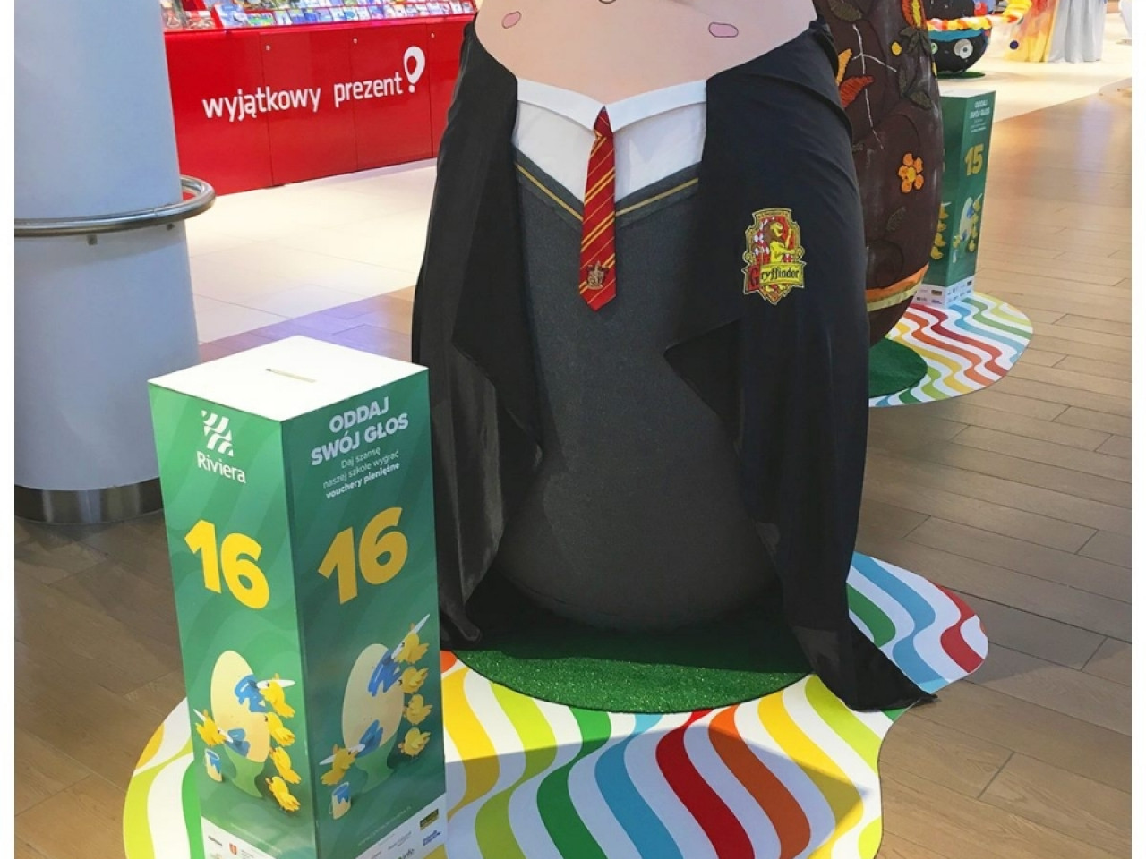 FABRYKA PISANEK 2019