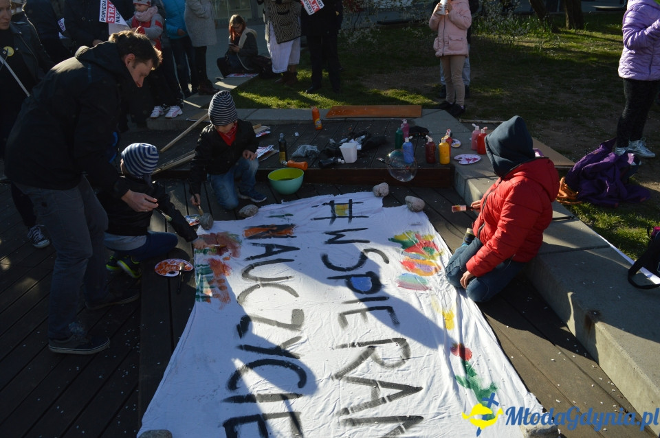 Protest z wykrzyknikiem w Gdyni