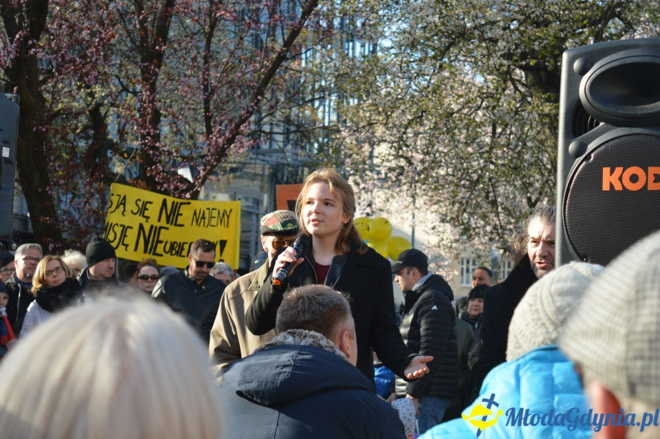 Protest z wykrzyknikiem w Gdyni