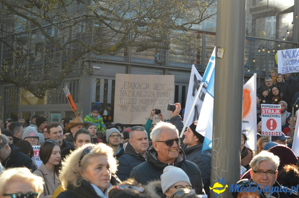 Protest z wykrzyknikiem w Gdyni