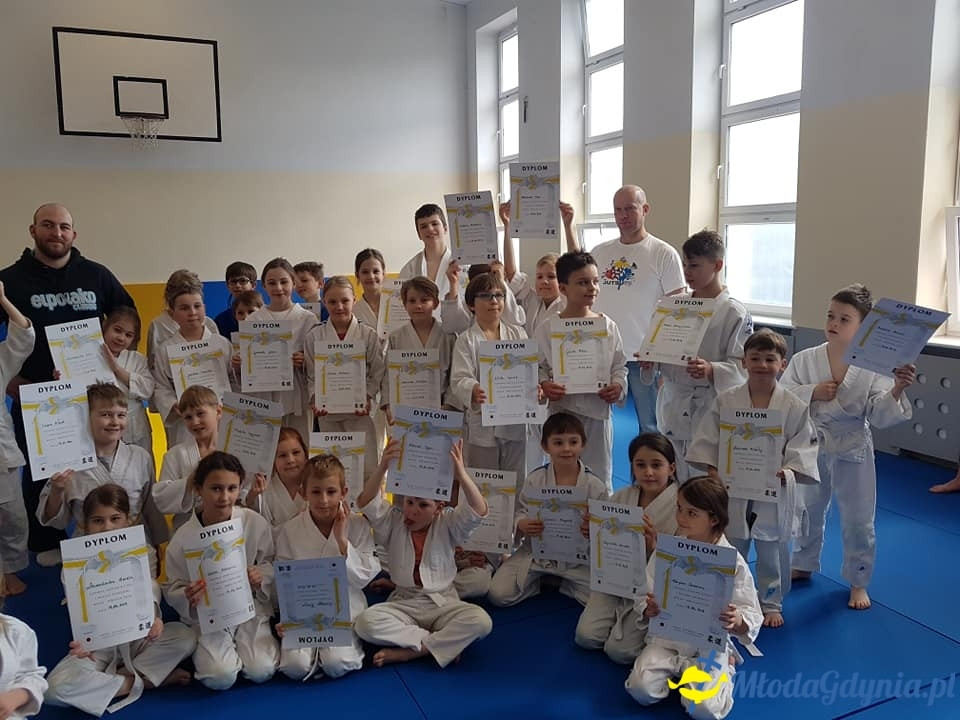 UKS OPTY - Egzamin na stopnie szkoleniowe kyu -2019