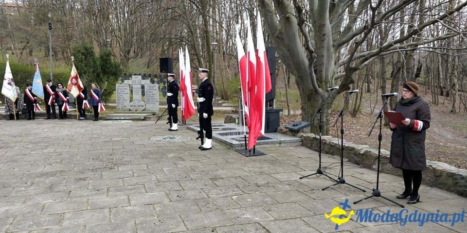 Gdynia uczciła pamięć ofiar zbrodni katyńskiej