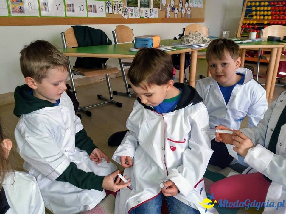 Mali lekarze u Jezuitów