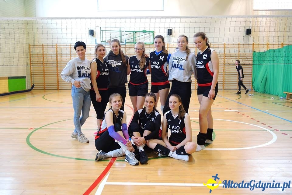 I ALO - IV dziewcząt w finale wojewódzkim siatkówki