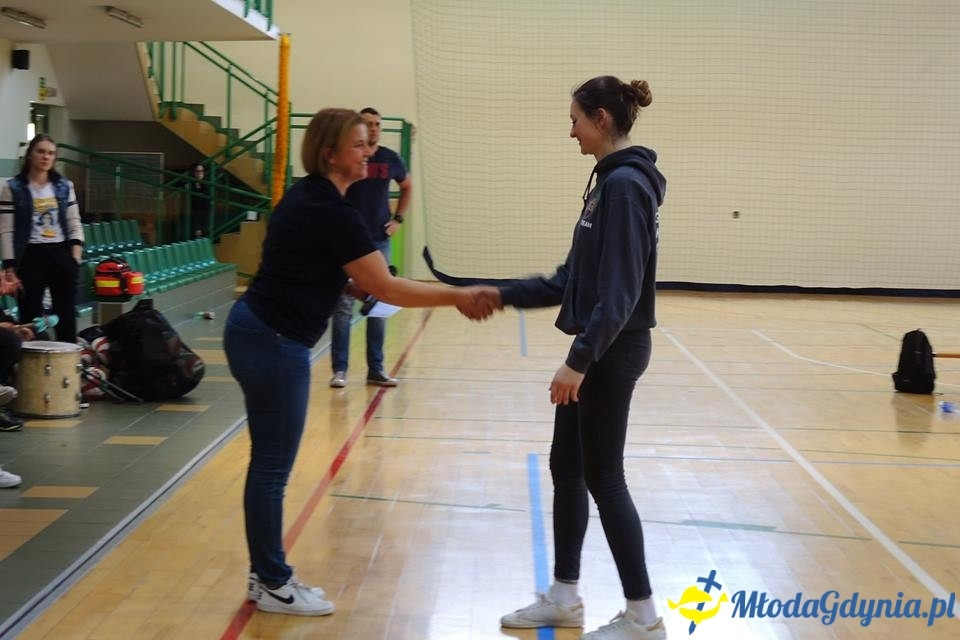 I ALO - IV dziewcząt w finale wojewódzkim siatkówki