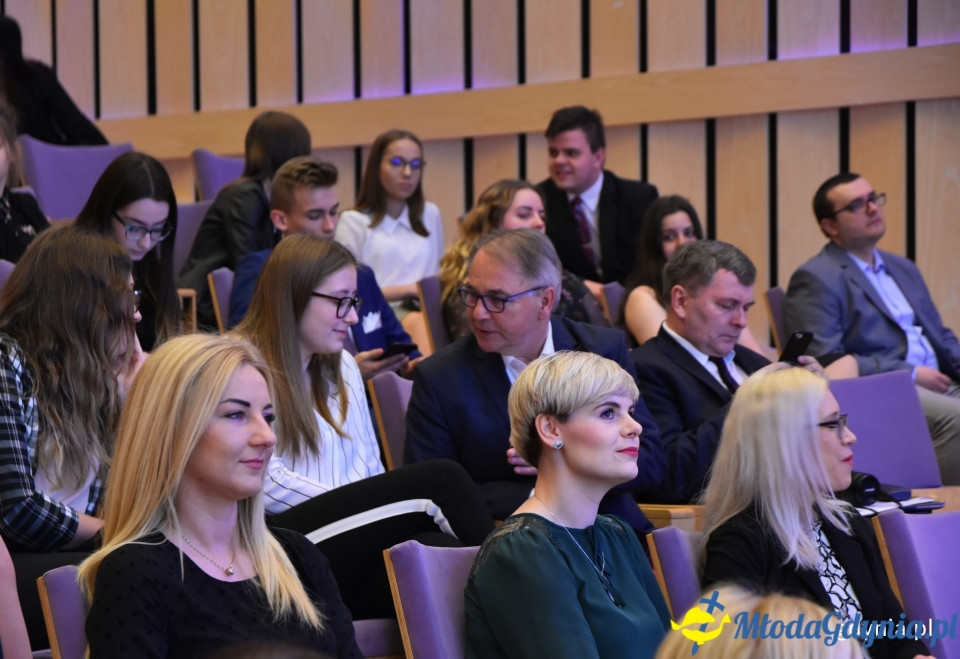 Uczniowie szkół zawodowych nagrodzeni za kreatywne projekty