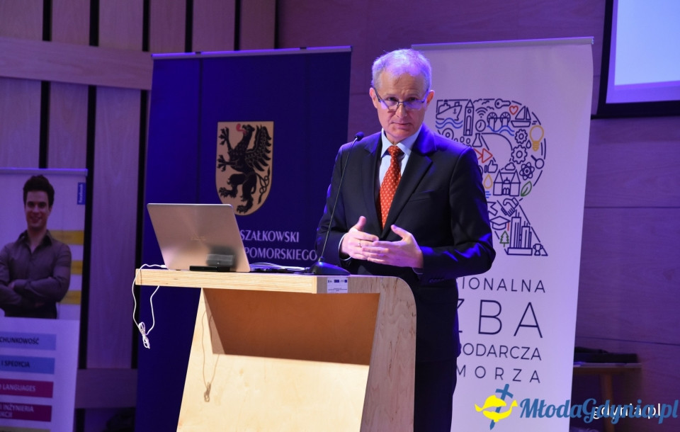 Uczniowie szkół zawodowych nagrodzeni za kreatywne projekty