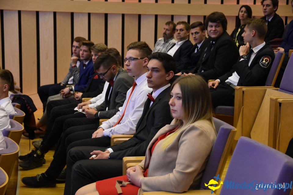 Uczniowie szkół zawodowych nagrodzeni za kreatywne projekty