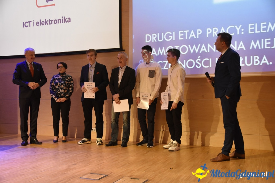 Uczniowie szkół zawodowych nagrodzeni za kreatywne projekty