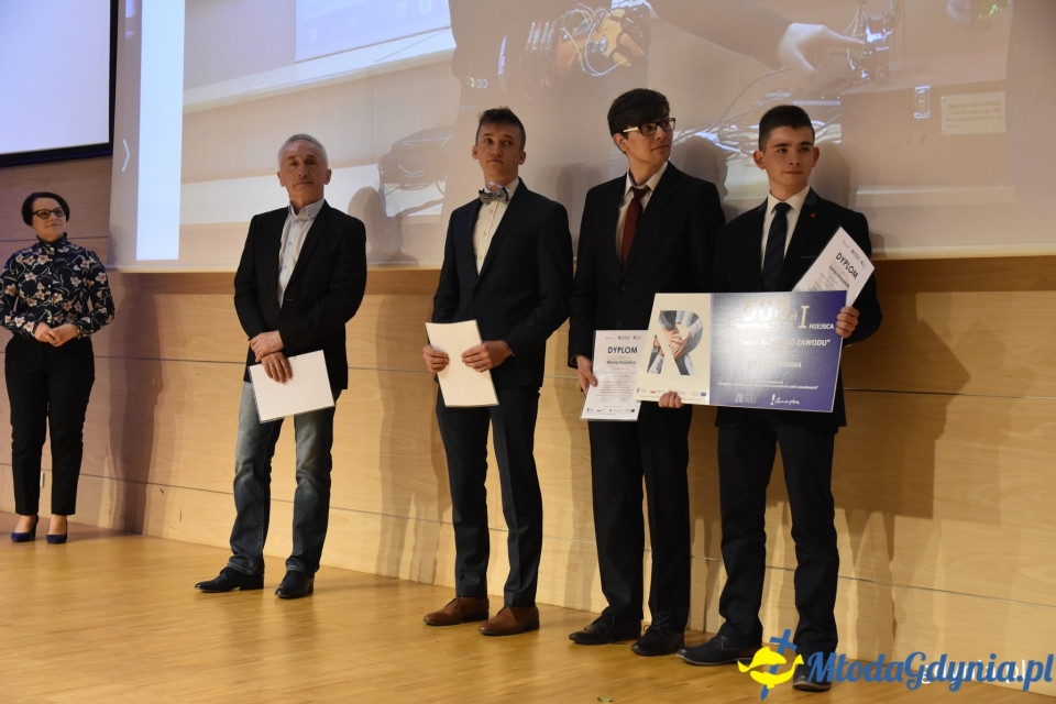Uczniowie szkół zawodowych nagrodzeni za kreatywne projekty