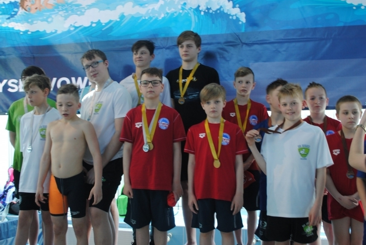 WŁADYSŁAWOWO - 18.04.2019 - KS Delfin