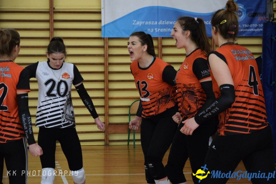 AMW GAS Gdynia - MKS SAN-Pajda Jarosław 3:0