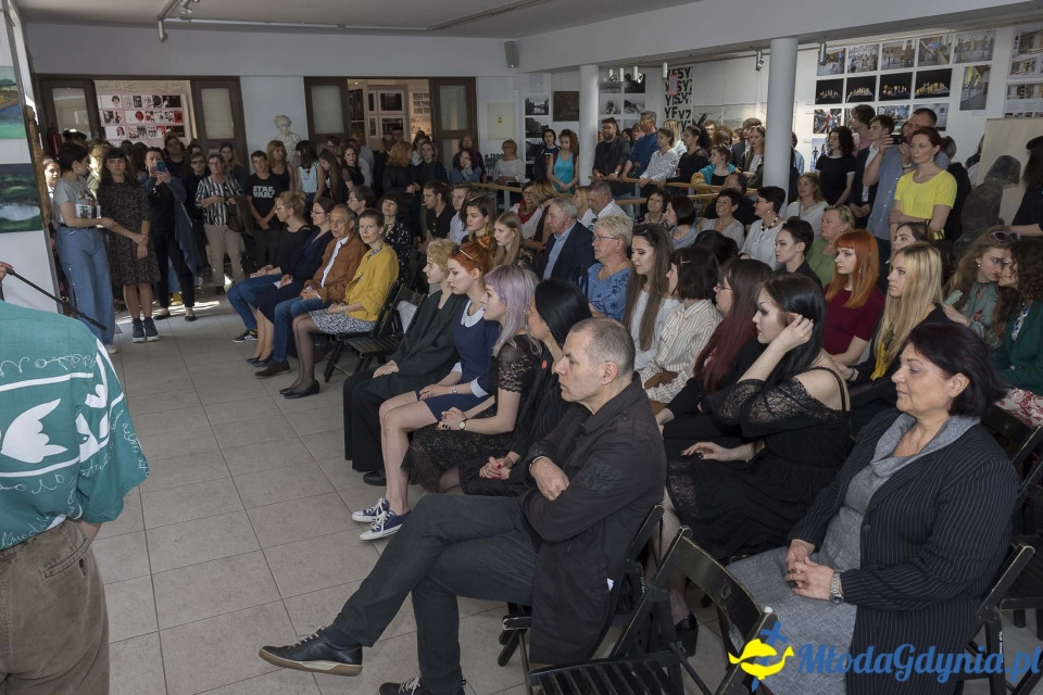 Uroczyste pożegnanie klas dyplomowych Zespołu Szkół Plastycznych 2019