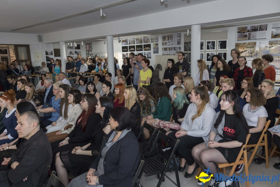 Uroczyste pożegnanie klas dyplomowych Zespołu Szkół Plastycznych 2019