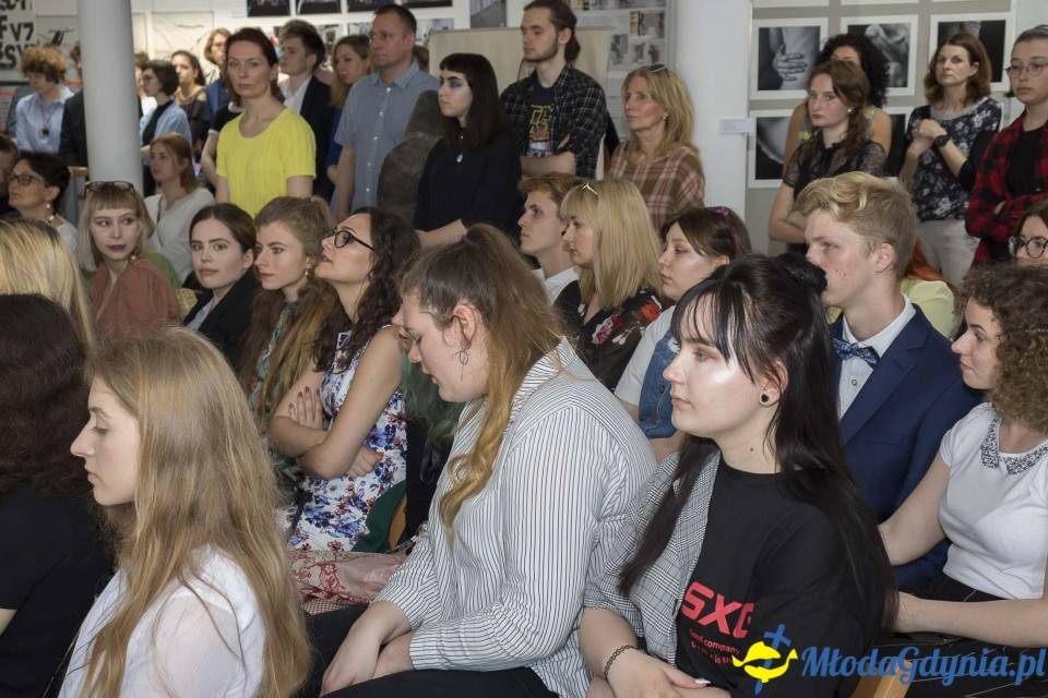 Uroczyste pożegnanie klas dyplomowych Zespołu Szkół Plastycznych 2019