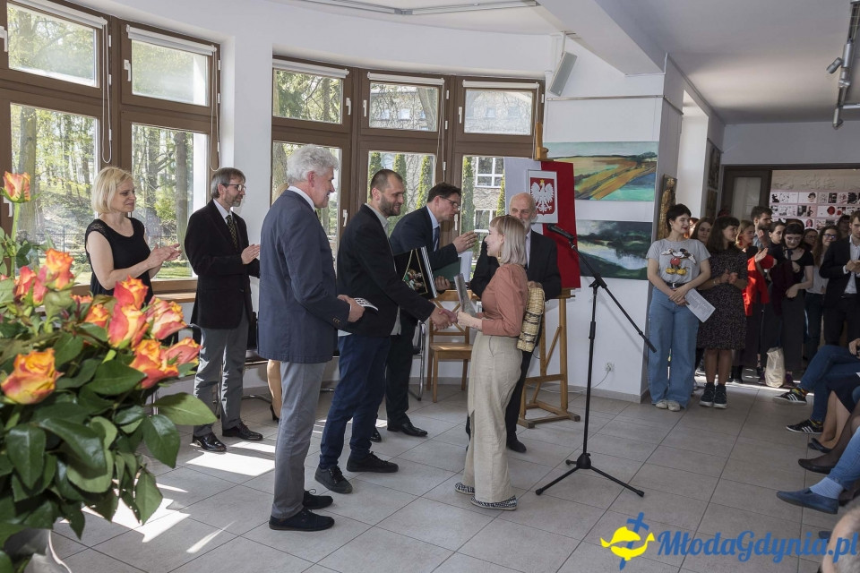 Uroczyste pożegnanie klas dyplomowych Zespołu Szkół Plastycznych 2019