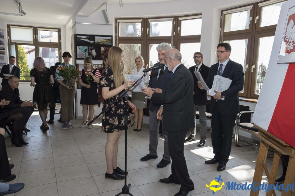 Uroczyste pożegnanie klas dyplomowych Zespołu Szkół Plastycznych 2019