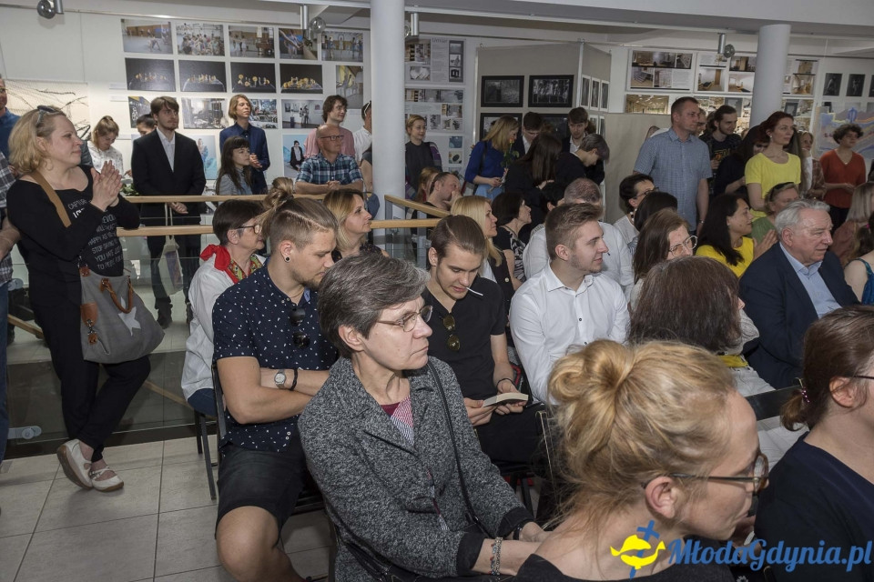 Uroczyste pożegnanie klas dyplomowych Zespołu Szkół Plastycznych 2019