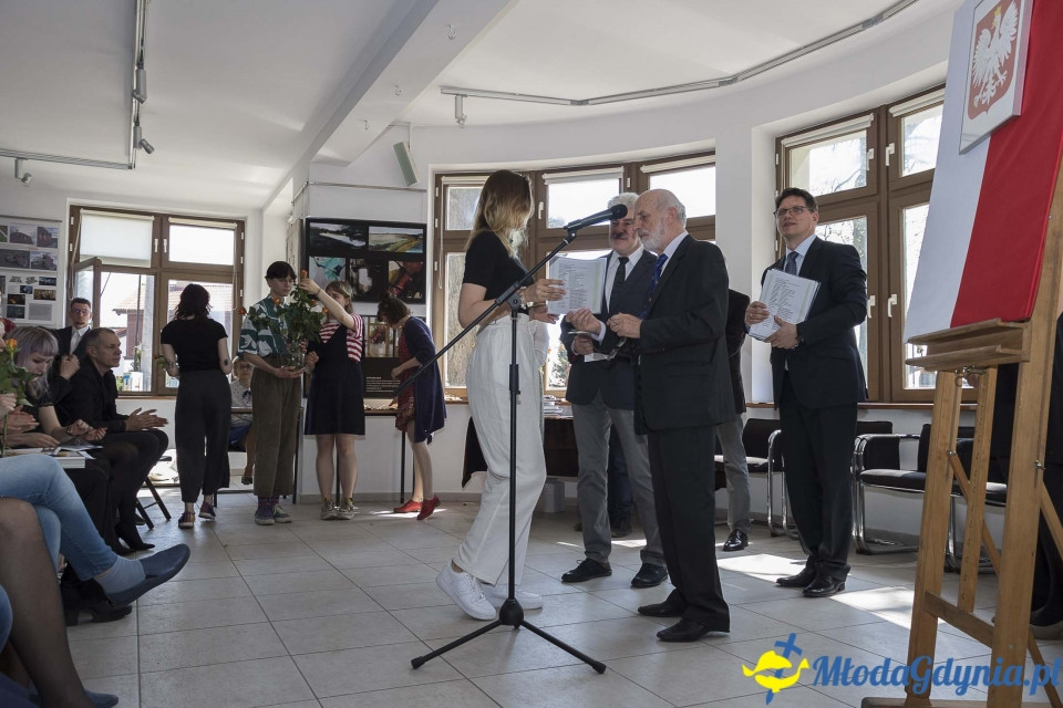 Uroczyste pożegnanie klas dyplomowych Zespołu Szkół Plastycznych 2019